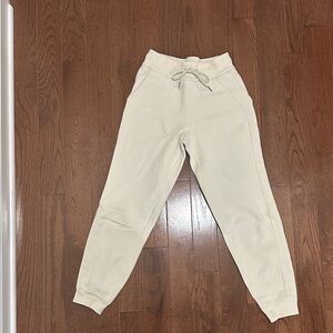 lululemon athletica women’s Cream Sweatpants